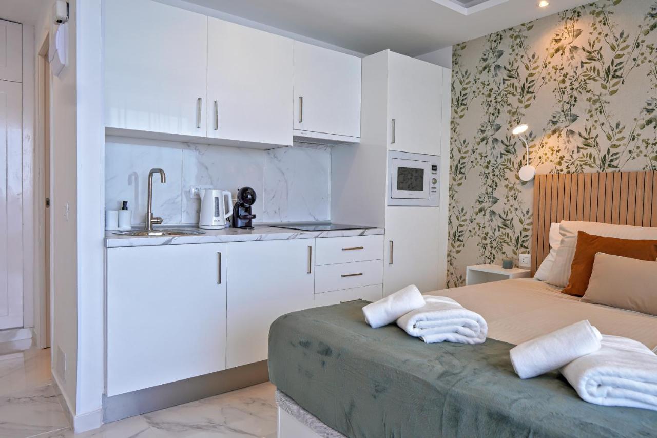 Stylish Modern Studio With Ocean View And Pools, 1001, Ponderosa Playa de las Americas  Eksteriør bilde